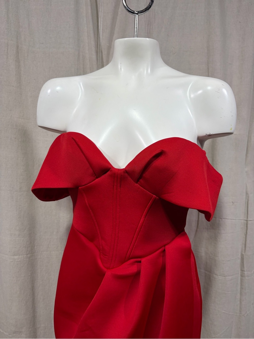 ASOS Design Red Dress - Picture 2 of 6